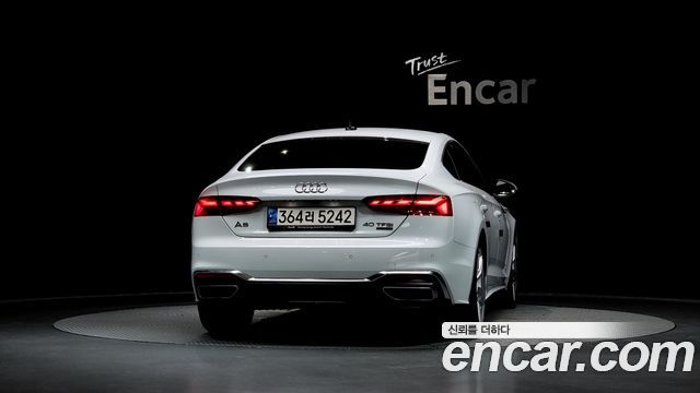 Audi A5 40 TFSI Quattro Premium Sportback — пробег 30 017 км — фото 4 из 5