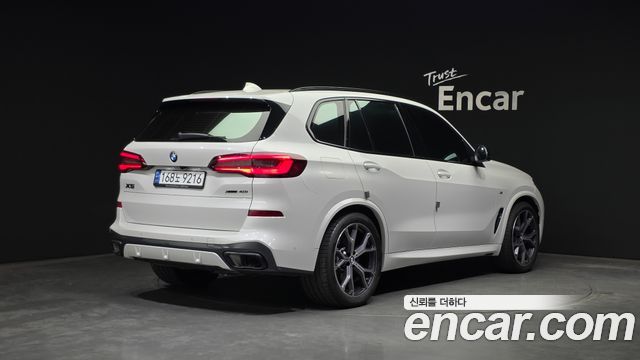 BMW X5 xDrive 40i M Sport — пробег 15 301 км — фото 2 из 5