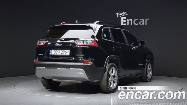 Jeep Cherokee 2.4 Limited AWD — пробег 36 360 км — фото 2 из 5