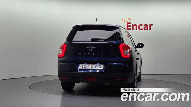 Ssangyong TIBOLI из Кореи Encar