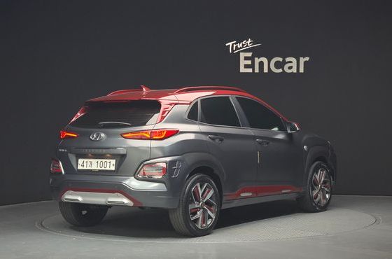 Hyundai Kona 1.6 Turbo 2WD Iron Man Edition — пробег 83 169 км — фото 2 из 5