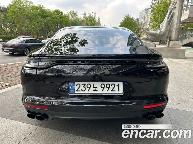 Porsche Panamera 4.0 GTS — пробег 26 300 км — фото 4 из 5