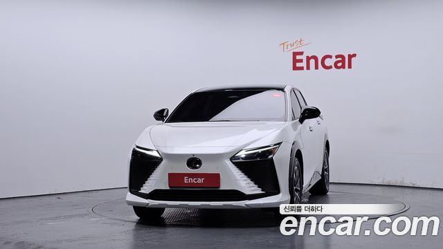 Lexus RZ Luxury — пробег 54 227 км — фото 3 из 5