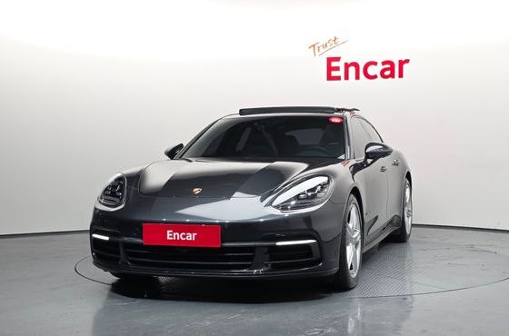 Porsche Panamera 3.0 AWD — пробег 34 615 км — фото 3 из 5