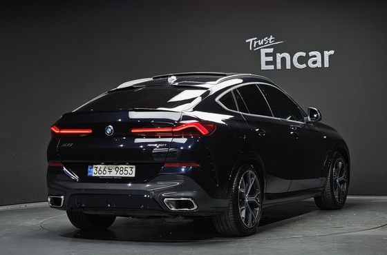 BMW X6 xDrive40i M Sport — пробег 47 496 км — фото 2 из 5