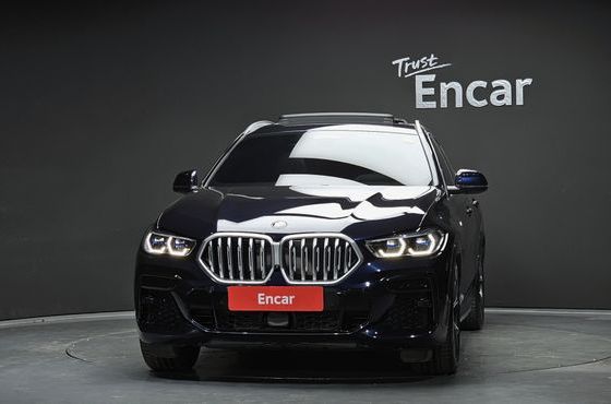 BMW X6 xDrive40i M Sport — пробег 47 496 км — фото 3 из 5