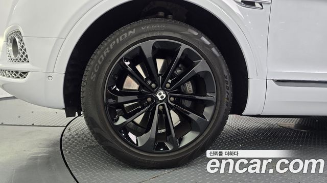 Bentley Bentayga из Кореи Encar