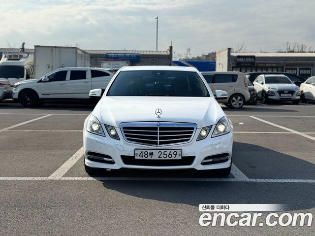 Mercedes-Benz E-Class из Кореи Encar