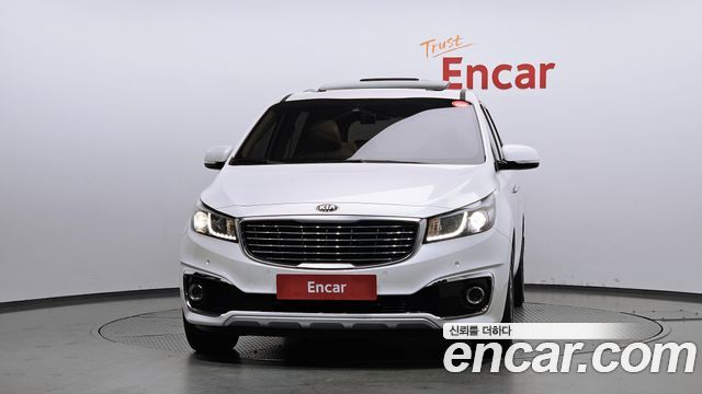 Kia Carnival из Кореи Encar