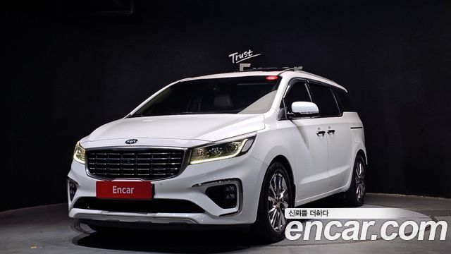 Kia Carnival из Кореи Encar