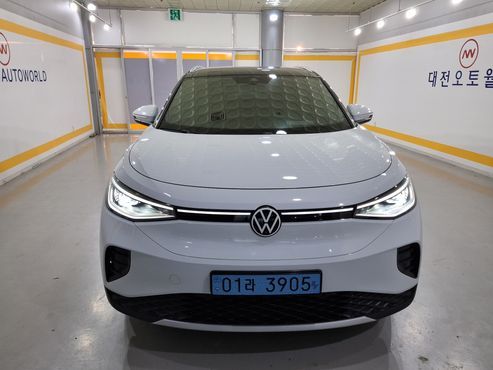 Volkswagen ID.4 Pro — пробег 7 500 км — фото 1 из 5