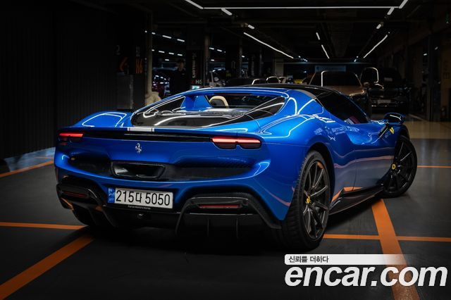 Ferrari 296 из Кореи Encar