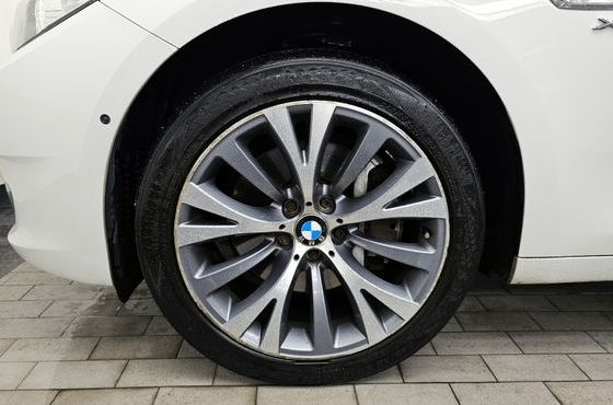 BMW Gran Turismo GT 30d xDrive — пробег 174 142 км — фото 5 из 5