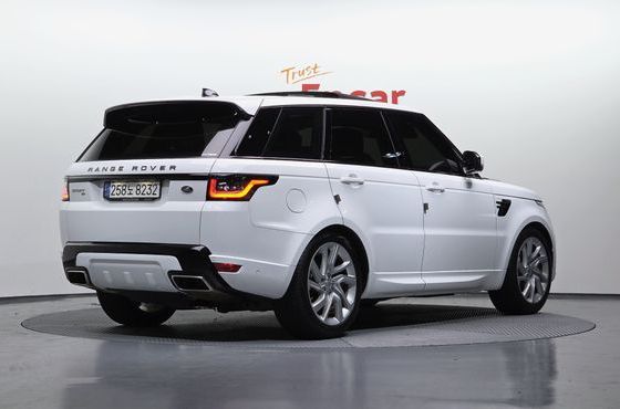 Land Rover Range Rover Sport P360 HSE Dynamic — пробег 78 250 км — фото 2 из 5