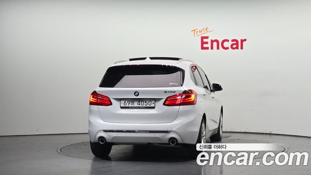 BMW 2-Series Luxury — пробег 52 979 км — фото 4 из 5