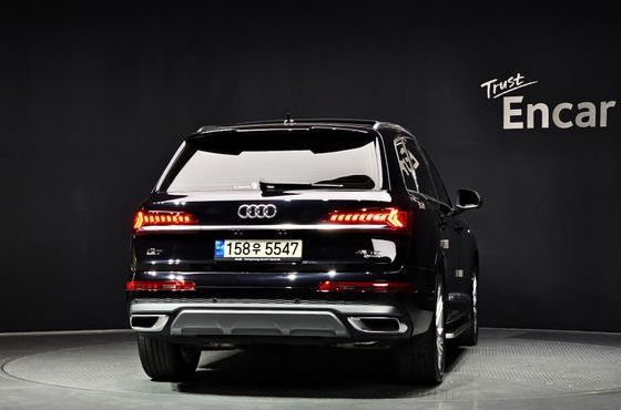 Audi Q7 45 TDI Quattro Premium — пробег 63 592 км — фото 4 из 5