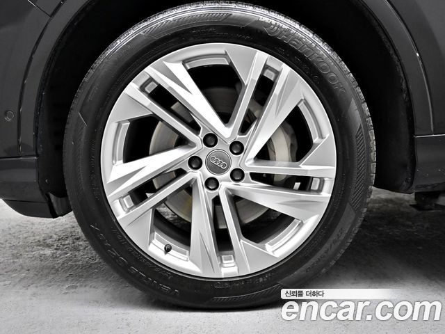 Audi Q7 из Кореи Encar