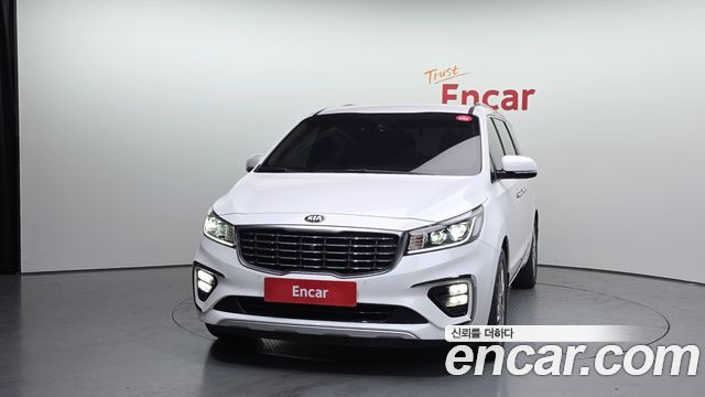 Kia Carnival из Кореи Encar