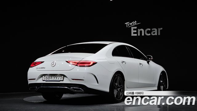 Mercedes-Benz CLS-Class CLS300d AMG Line — пробег 74 799 км — фото 2 из 5