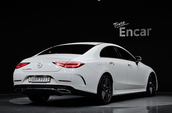 Mercedes-Benz CLS-Class CLS300d AMG Line — пробег 74 799 км — фото 2 из 5