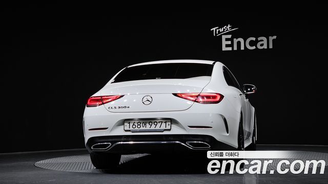 Mercedes-Benz CLS-Class CLS300d AMG Line — пробег 74 799 км — фото 4 из 5