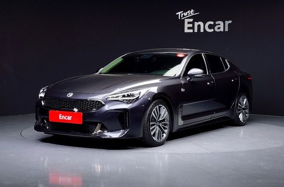 Kia Stinger 2.0 Turbo 2WD Platinum — пробег 42 960 км — фото 1 из 5