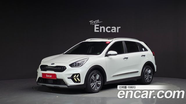 Kia Niro 1.6 HEV Noblesse Special — пробег 112 664 км — фото 1 из 5