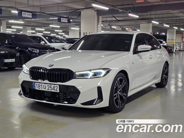 BMW 3-Series 320i M Sport — пробег 4 000 км — фото 1 из 5