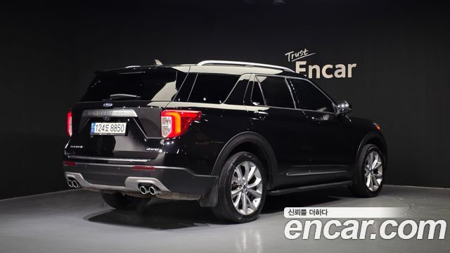Ford Explorer 3.0 Platinum 4WD — пробег 115 244 км — фото 2 из 5
