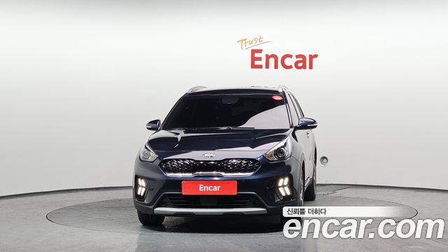 Kia Niro 1.6 HEV Prestige — пробег 100 921 км — фото 3 из 5
