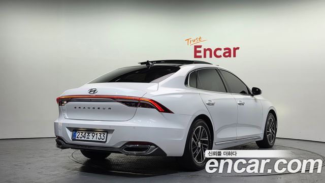 Hyundai Grandeur из Кореи Encar