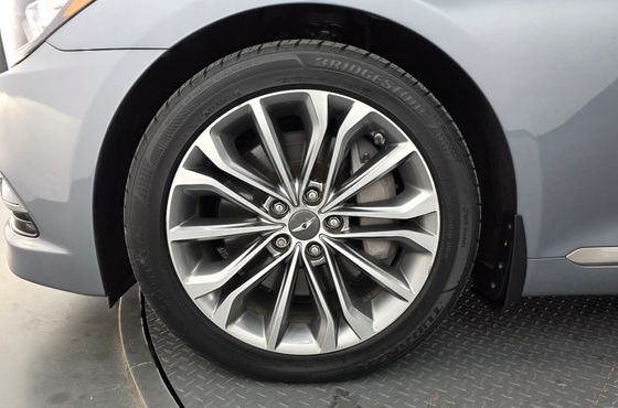 Hyundai Genesis 3.8 AWD Export — пробег 93 954 км — фото 5 из 5