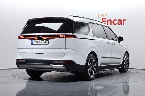 Kia Carnival 7-Seater Signature — пробег 54 713 км — фото 2 из 5