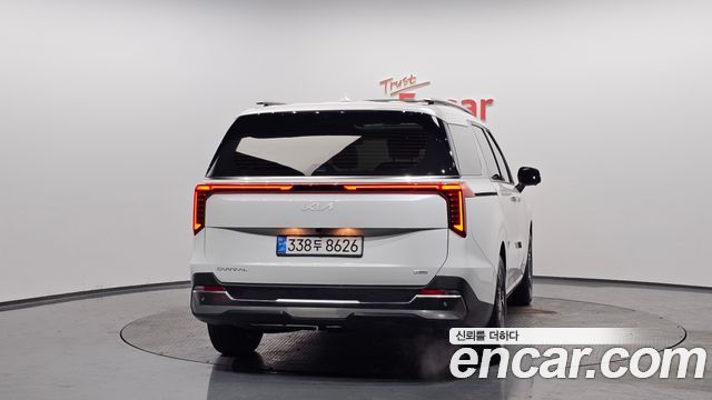 Kia Carnival из Кореи Encar