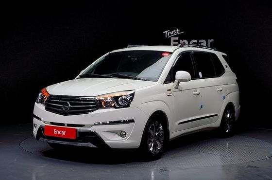 Ssangyong KORANDO 4WD TX 9-seater — пробег 96 538 км — фото 1 из 5
