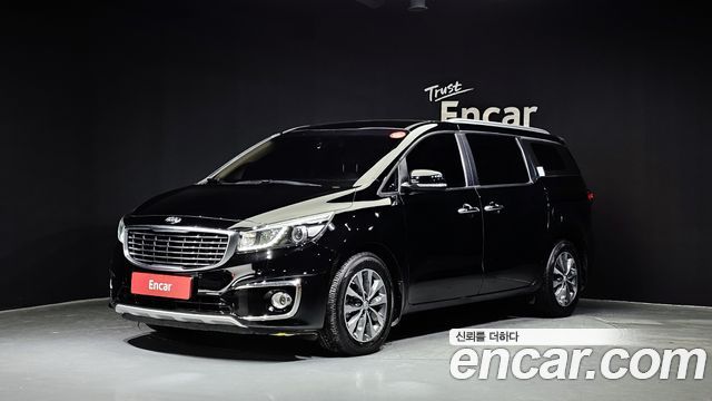 Kia Carnival 9-seater Luxury — пробег 130 744 км — фото 1 из 5