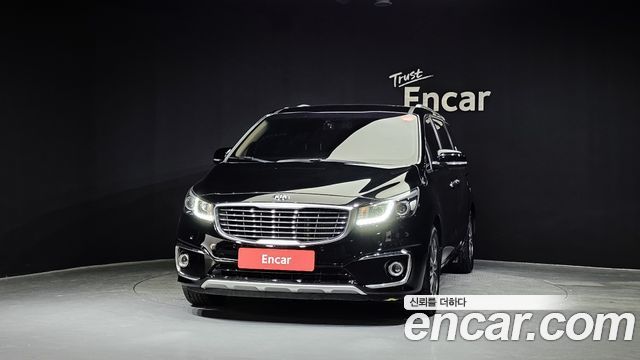 Kia Carnival 9-seater Luxury — пробег 130 744 км — фото 3 из 5