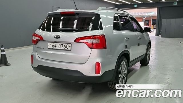 Kia Sorento Diesel 2.0 2WD Trendy — пробег 280 000 км — фото 2 из 5