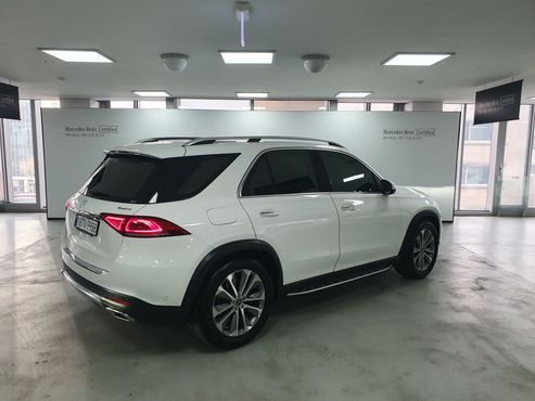 Mercedes-Benz GLE-Class GLE300d 4MATIC — пробег 120 451 км — фото 2 из 5