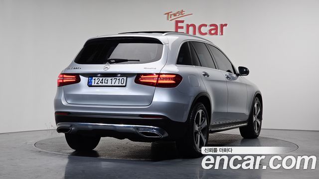 Mercedes-Benz GLC-Class GLC220 d 4MATIC Premium — пробег 82 069 км — фото 2 из 5