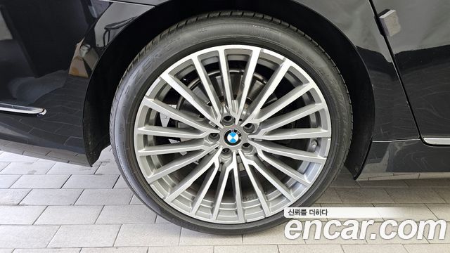 BMW 7-Series из Кореи Encar