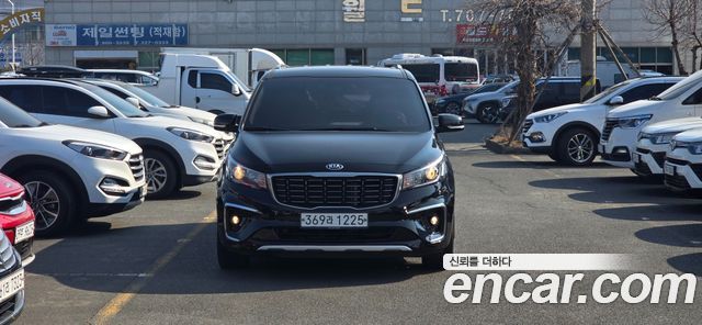 Kia Carnival из Кореи Encar