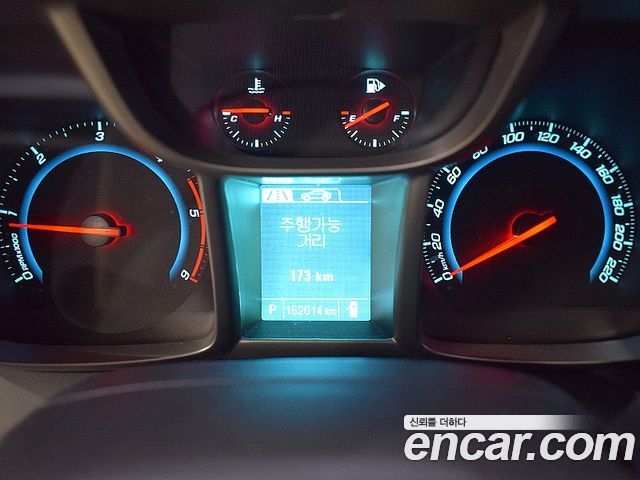 Chevrolet (Daewoo) Orlando 2.0 Diesel LT Safety Pack — пробег 162 000 км — фото 4 из 5