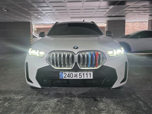 BMW X6 xDrive40i M Sport — пробег 13 000 км — фото 1 из 5