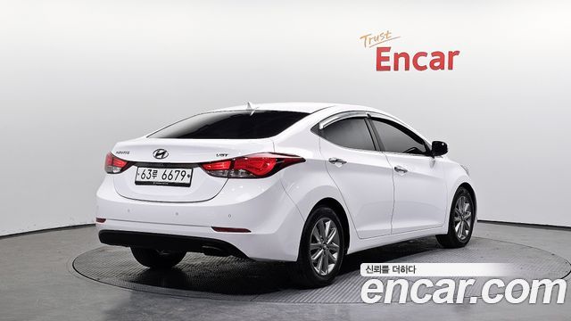 Hyundai AVANTE из Кореи Encar