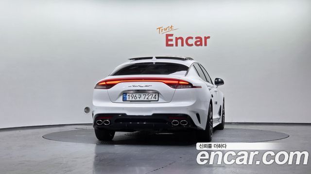Kia Stinger из Кореи Encar