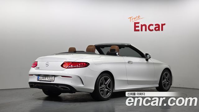 Mercedes-Benz C-Class из Кореи Encar