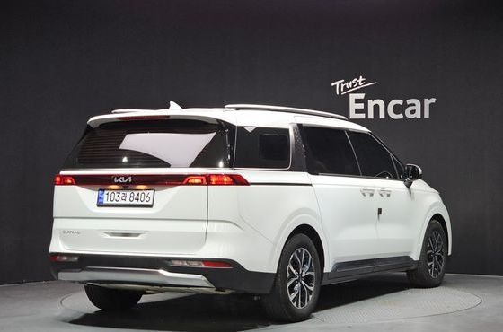 Kia Carnival Gasoline 9-Seater Noblesse — пробег 81 386 км — фото 2 из 5
