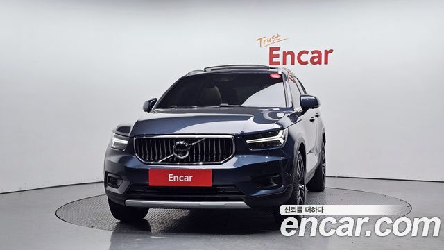 Volvo XC40 B4 Inscription — пробег 83 573 км — фото 3 из 5