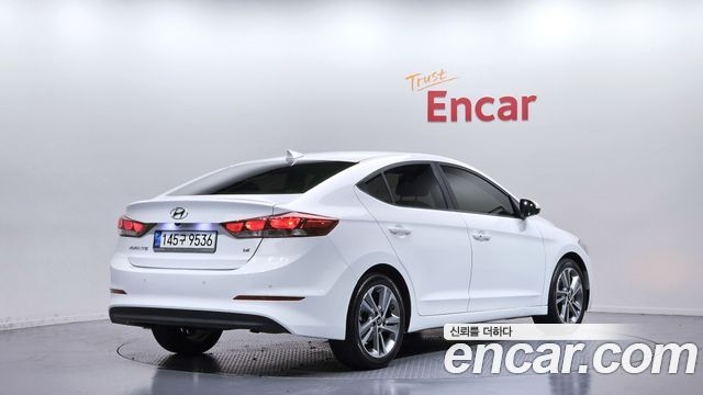Hyundai AVANTE из Кореи Encar